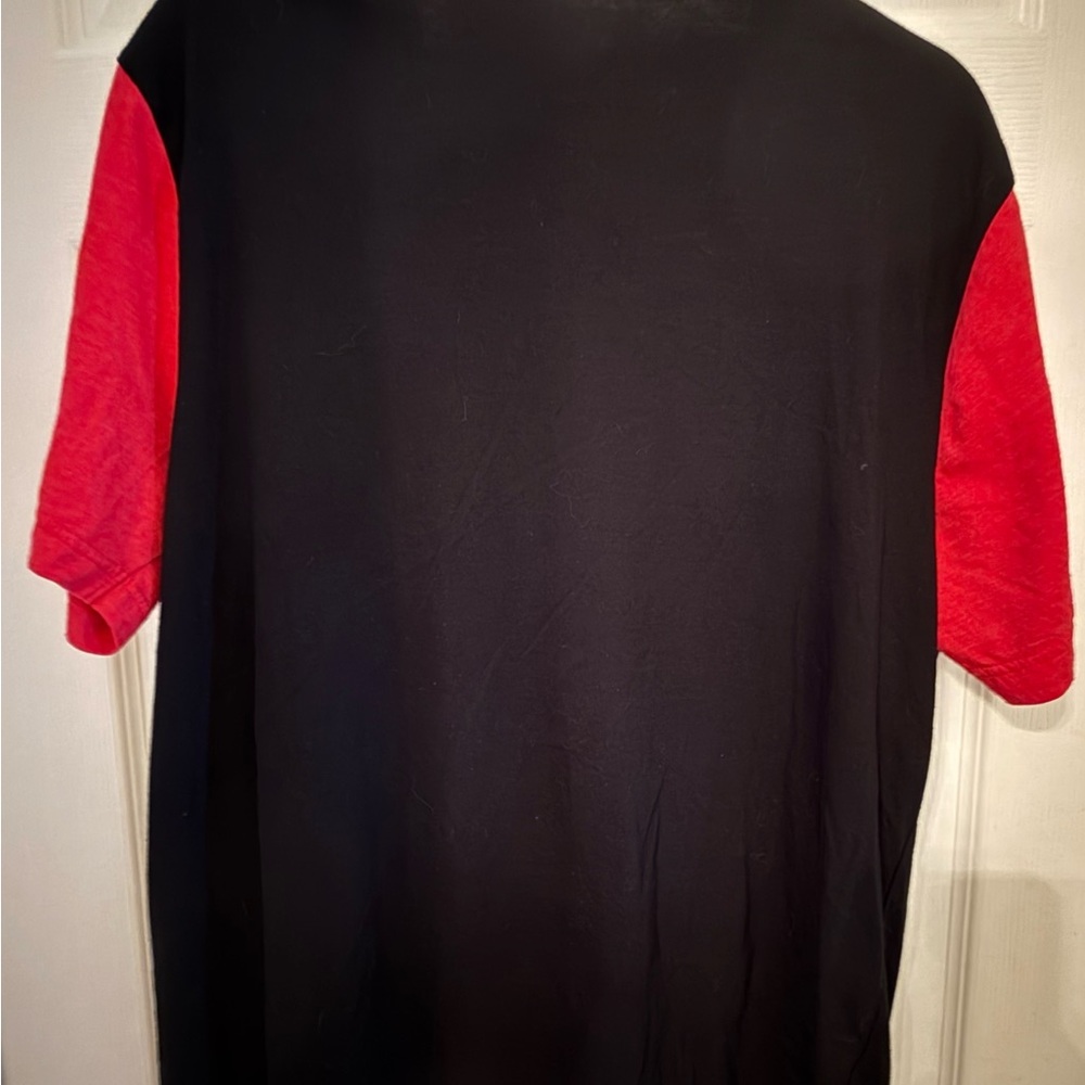 Looney Tunes Black and Red Men’s Tee. Ships next day . Warner Bros . - Picture 5 of 5